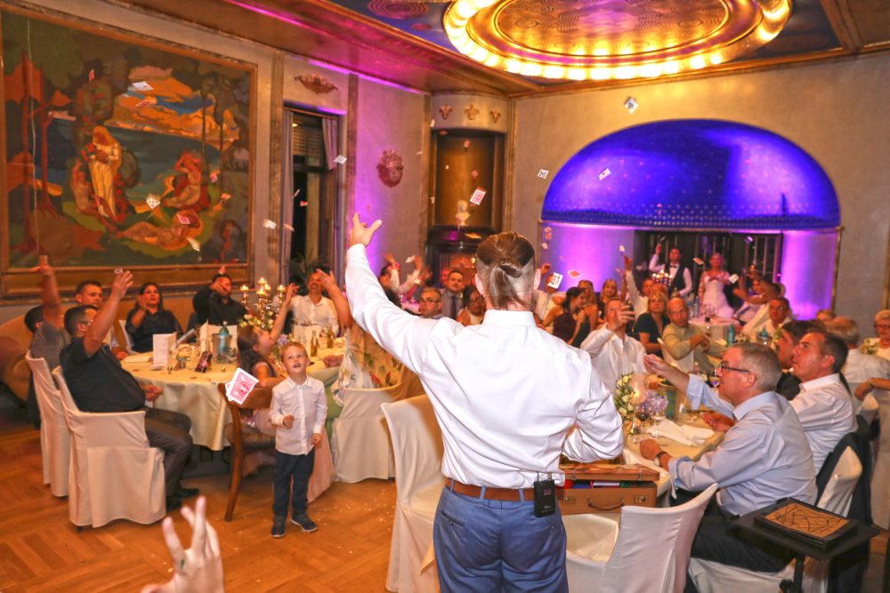 Entertainment für Hochzeiten Steasy Magier