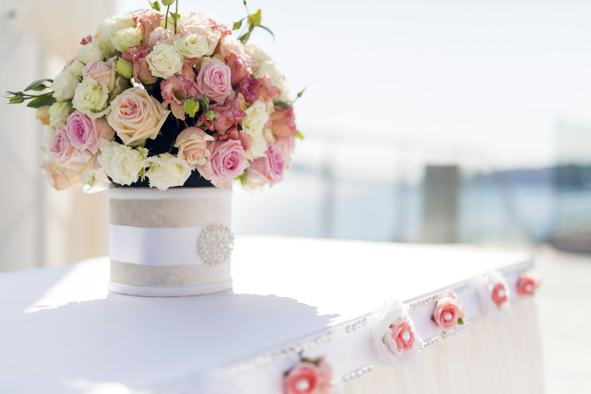 beautiful-wedding-decoration-with-roses-and-a-luxurious-table-se.jpg